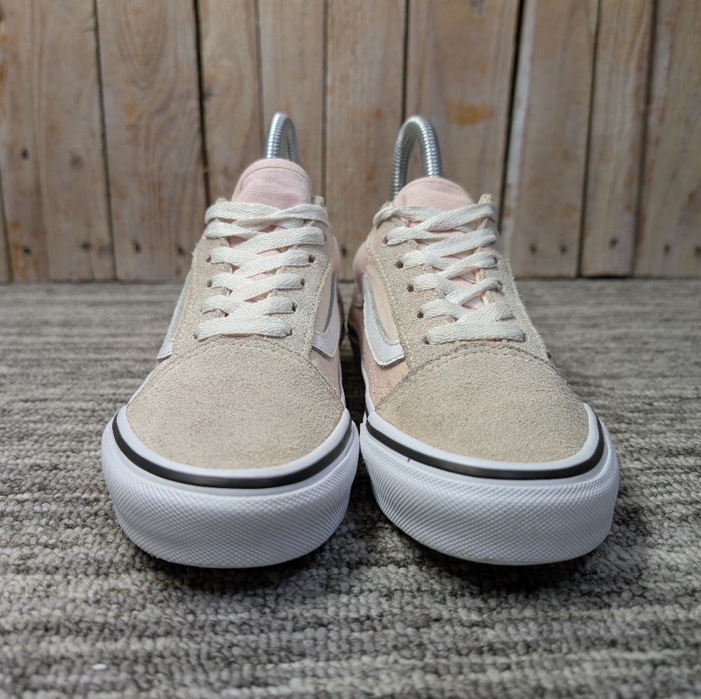 Vans Old Skool - Light Pink - Size 5 Women/3 Youth - Picture 2 of 8